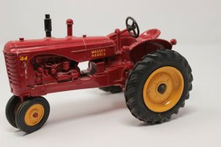ERTL Massey - Harris 44 Special Toy Tractor 1/16 Die - Cast Metal 2