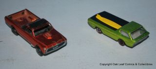 2 Red Line Hot Wheels Cars 1967 Custom Fleetside Orange & Green Deora W 1 Board
