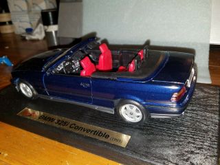 MAISTO 1993 BMW 325i MIDNIGHT BLUE CONVERTIBLE 1:18 DIECAST LUXURY SPORTS CAR 2