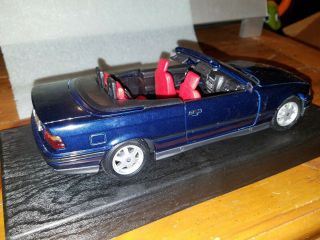 MAISTO 1993 BMW 325i MIDNIGHT BLUE CONVERTIBLE 1:18 DIECAST LUXURY SPORTS CAR 3