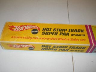 1970 Hot Wheels Hot Strip Track Pak - - 20 ft of track with 10 joiners 5