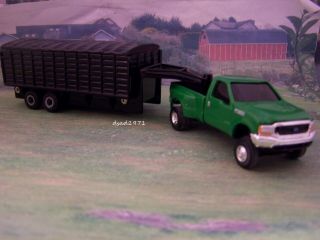 F - 350 Ford Duty Truck,  Farm Gooseneck Dumping Grain Trailer 1/64 Scale