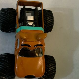 Hot Wheels Monster Jam Scooby Doo Die - Cast Vehicle,  1:24 Scale 7