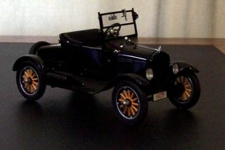 Danbury 1/24 Scale 1925 Ford Model T