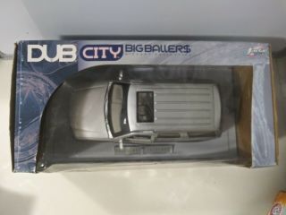 1:18 scale model Jada Toys DUB CITY Cadillac Escalade SUV in Silver/Black 6