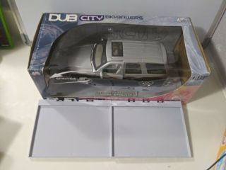 1:18 scale model Jada Toys DUB CITY Cadillac Escalade SUV in Silver/Black 7
