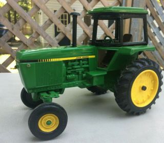 Vintage Ertl 1:16 Tractor John Deere Toy Diecast