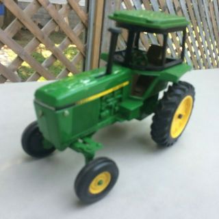 Vintage Ertl 1:16 Tractor John Deere Toy Diecast 3