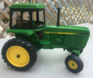 Vintage Ertl 1:16 Tractor John Deere Toy Diecast 4