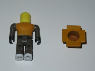 Mr Robot ROBLOX Mini Figure Series 1 Toy No Code Mr.  Robot Action Figure 4