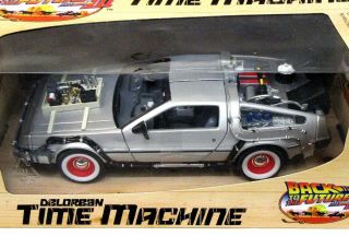 Welly Back To The Future Iii Delorean Time Machine Movie 1:24 Diecast Boxed
