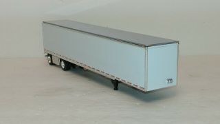 Dcp white spread axle van trailer no box 1/64 4