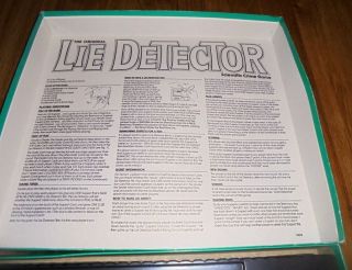 1987 Lie Detector Board Game by Pressman 100 Complete Vintage 4