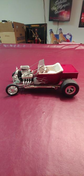 2003 Johnny Lightning Playing Mantis 1923 Ford T - Bucket Hot Rod 1:18 Red Flames