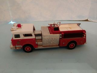 Corgi 1/50 Scale Model Fire Engine 52005 Mack Cf Pumper Lodi Fire Dept.  Nj