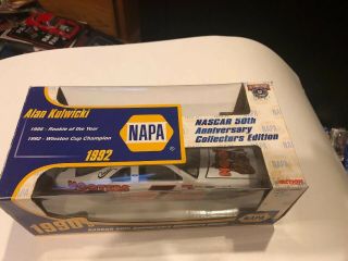 Napa Collectors Edition 1990 ' s Alan Kulwicki 7 Winston Cup NASCAR 50th Hooters 4