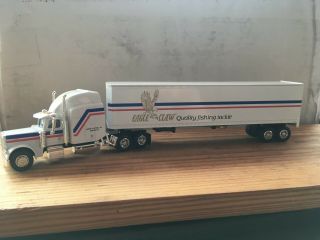 Liberty Classic 1/64 Truck And Trailer