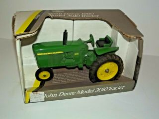 Ertl 1/16 John Deere 1960 Model 3010 Tractor 5635 Nos 1992