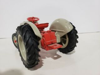 Ertl Ford 8N Tractor,  Vintage 843 Die Cast Metal 1:16 Scale Toy,  Made in USA 4