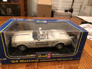 Revell 1/18 1964 Ford Mustang Indy 500 Pace Car Diecast