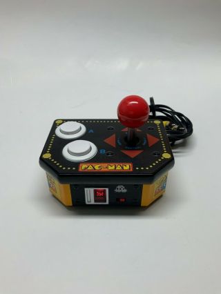 Jakks Pacific Pac - Man 12 In 1 Plug N Play Tv Game Pacman Namco