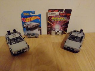 Back To The Future Delorean Cars 4 Doloreans Welly 1/24 Scale - Hot Wheels