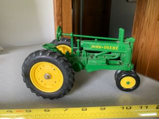 John Deere Model " A " Die - Cast Metal Tractor 1:16 Scale - Ertl