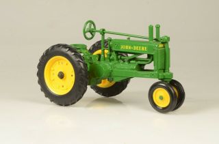 Ertl John Deere Model “a” Die Cast Tractor 1:16 Green And Yellow