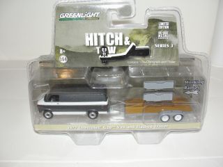 Greenlight Hitch And Tow Series 3 1977 Chevy G 20 Van Flatbed Trailer
