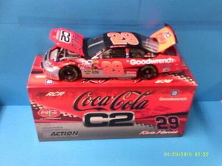 2004 1/24 29 Kevin Harvick Gm Goodwrench/coca - Cola C2 C/w/c Action