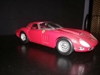 JOUEF EVOLUTION 1:18 scale 1964 FERRARI 250 GTO 64 Red Die - cast 3