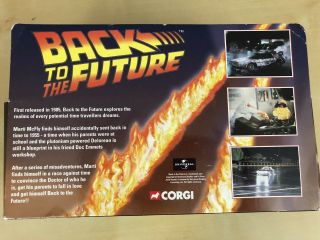 Corgi CC05501 1:36 Back To The Future Delorean Time Machine & Doc Brown Set 3