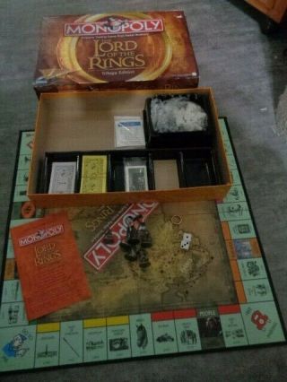 Monopoly Lord Of The Rings - Trilogy Edition - Complete With Ring
