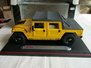 Maisto Special Edition 1/18 Hummer 6.  5l Soft Top " Yellow " (31859)