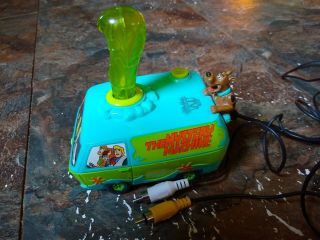 Scooby Doo Mystery Machine Jakks Pacific Plug N Play Tv Video Game Joystick 2006