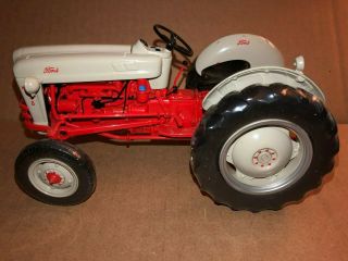 Vintage Ertl Diecast Farm Ford 640 Tractor With Headlights 7.  5 " L 4 25 " W