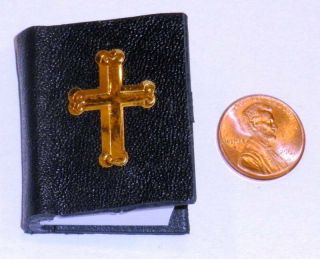 1:6 Scale Leather Bound Bible - 185 Readable Pages
