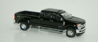 2018 Ford F - 350 King Ranch Dually Black Truck 1/64 Scale Diecast Greenlight Dcp