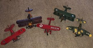 Collectible (4) Metal And (1) Wooden Airplanes