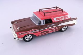 Liberty Classics Hooters 1957 Chevrolet Chevy Nomad Metal 1/24 Diecast Car Bank