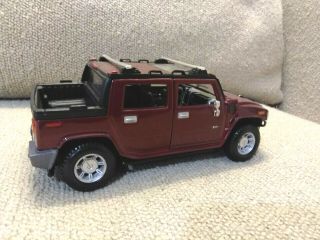 Maisto - Special Edition 1:27 Scale 2001 Hummer H2 SUT Concept - Maroon 2