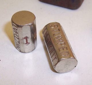 Vintage OWZTHAT Miniature/Pocket CRICKET GAME Nickle Brass 4