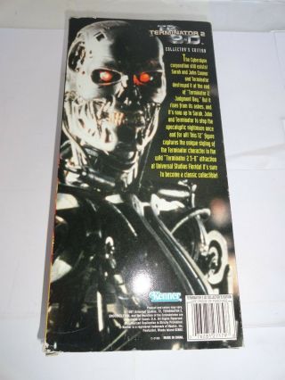 1997 Kenner T2 Terminator 2 3 - D Collector ' s Edition T - 800 Action Figure 2