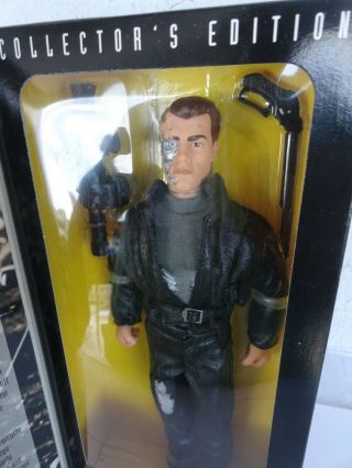 1997 Kenner T2 Terminator 2 3 - D Collector ' s Edition T - 800 Action Figure 5