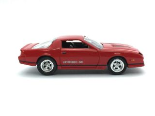 Johnny Lightning 1987 87 Chevy Camaro Iroc - Z Red Car Die Cast 1/64 Scale Loose