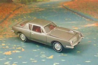 1963 - 1964 Studebaker Avanti 4.  7l V - 8 Luxury Coupe 1/64 Scale Limited Edition J