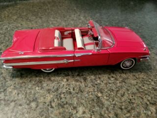 Franklin 1960 Chevrolet Impala Convertible Red 1:24 4