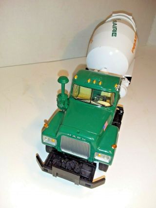 MACK,  CEMENT MIXER 1997 FROM FIRST GEAR DIE CAST 1/34 SCALE - PRIME 5