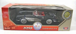 1958 Chevrolet Corvette (black) 1:18 Scale - Motor Max - Die - Cast
