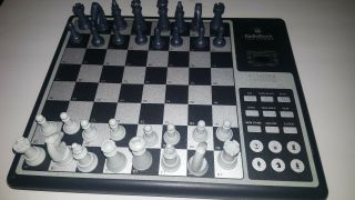Radio Shack Companion Chess Computer 60 - 2216